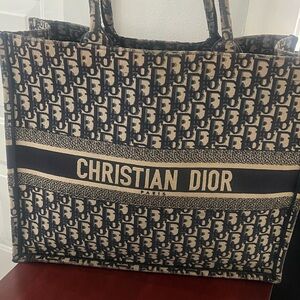 Dior Women's Monogram Tote Bag - Black and Tan